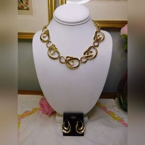 Avon Gold tone Collar Chain Necklace and Hoop Earrings Vintage Set